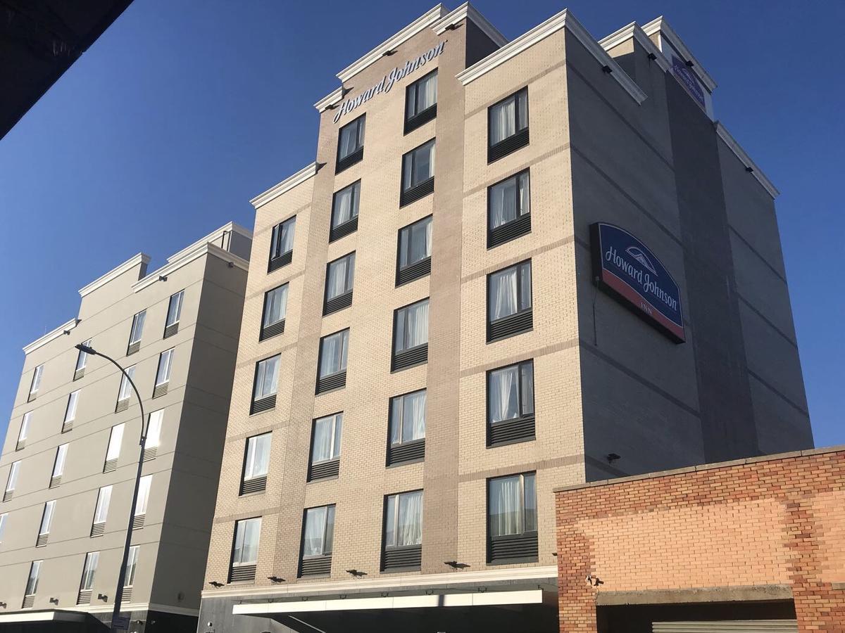 Howard Johnson By Wyndham Jamaica Ny Near Airtrain Jfk นิวยอร์ก ภายนอก รูปภาพ