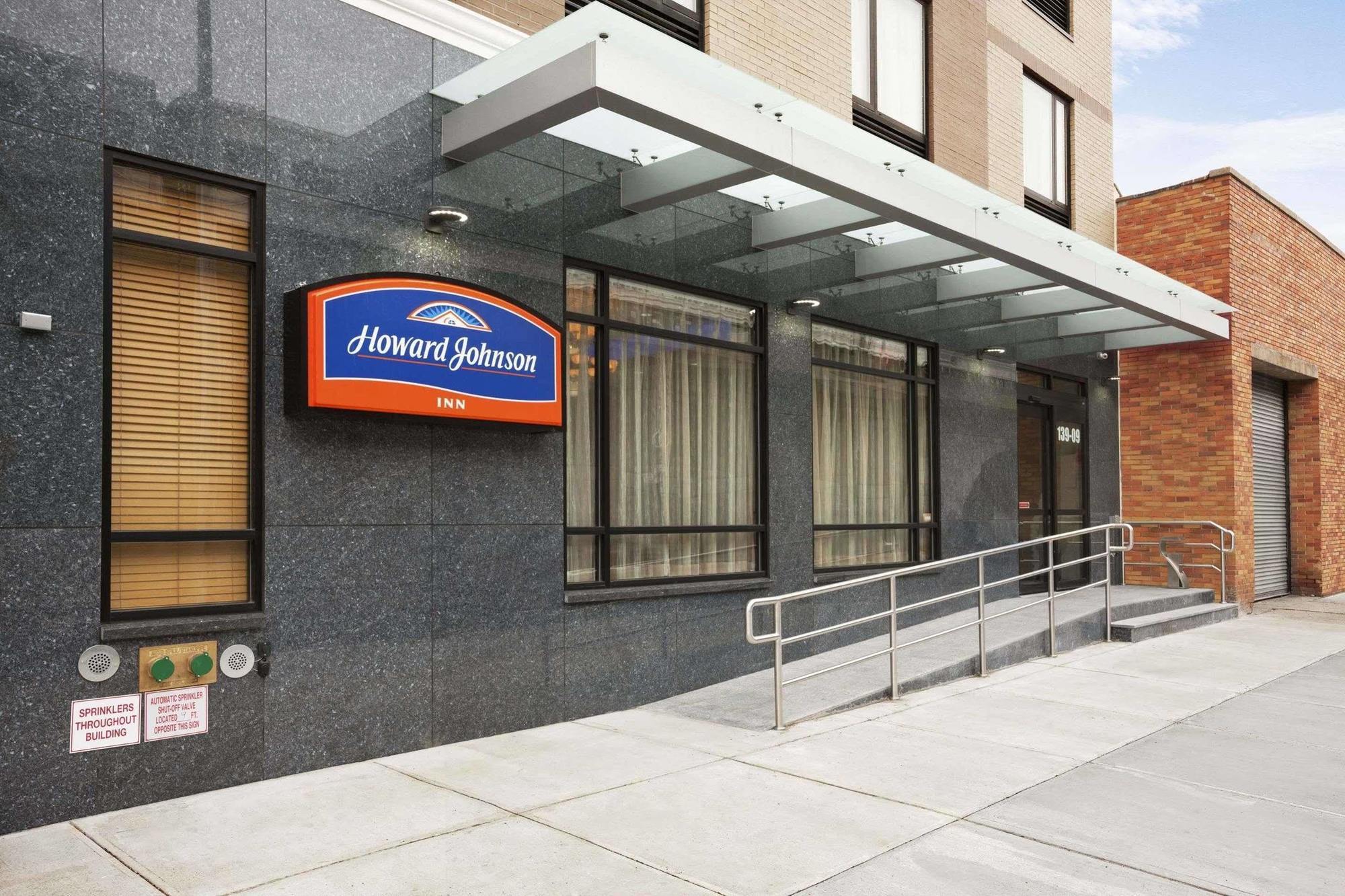 Howard Johnson By Wyndham Jamaica Ny Near Airtrain Jfk นิวยอร์ก ภายนอก รูปภาพ