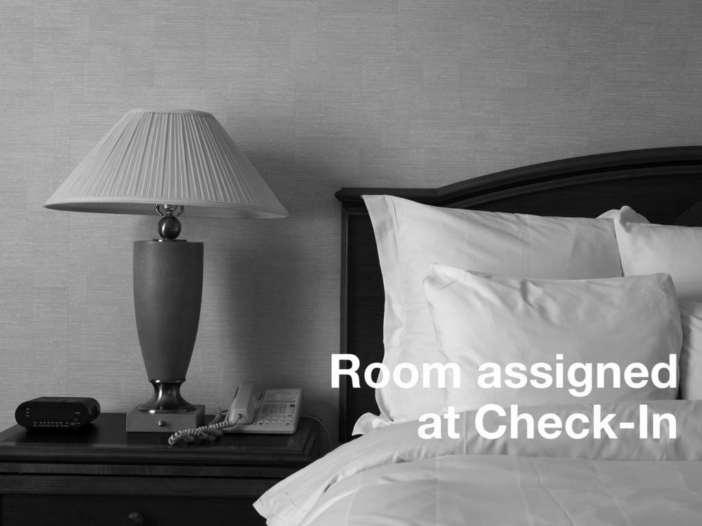 Howard Johnson By Wyndham Jamaica Ny Near Airtrain Jfk นิวยอร์ก ภายนอก รูปภาพ